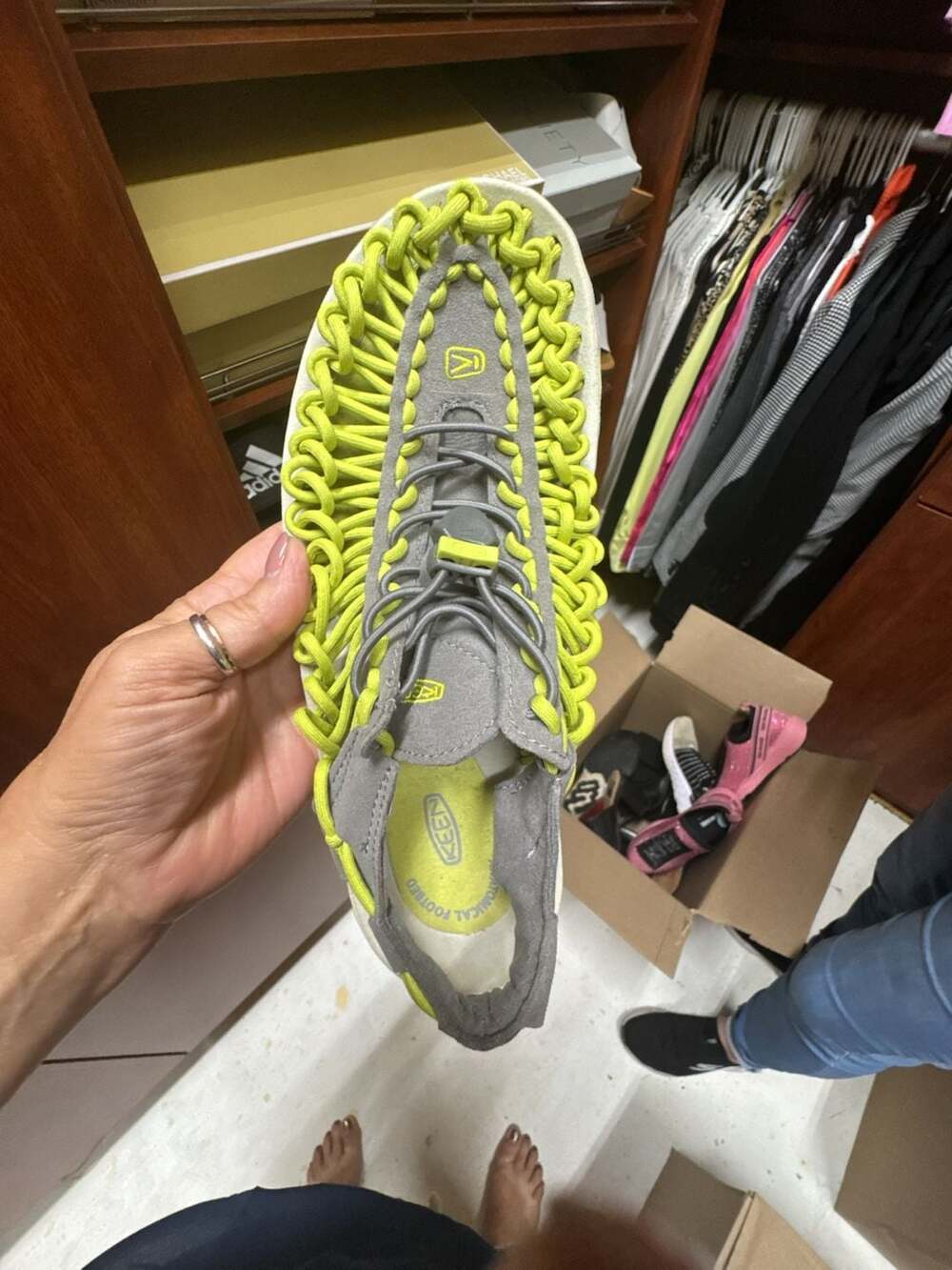 KEEN Uneek Gargoyle Bright Chartreuse Women's Size 8.5 Cord Sandals